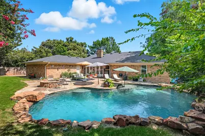 3904 Stonehenge Road, Fort Worth, TX 76109 - Photo 3