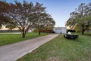 9527 Co Rd 540, Lavon, TX 75166 - Photo 35