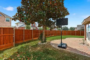 3528 Eisenhower St, Carrollton, TX 75007 - Photo 39