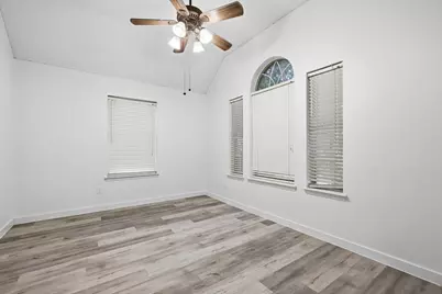 3528 Eisenhower Street, Carrollton, TX 75007 - Photo 29