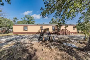 417 Wood River Rd, Millsap, TX 76066 - Photo 17