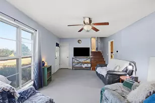 507 Galia St, Bowie, TX 76230 - Photo 3