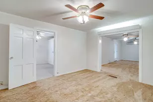 6061 Carey Rd, Fort Worth, TX 76140 - Photo 11