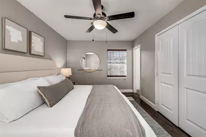 330 N Brighton Avenue, Dallas, TX 75208 - Photo 17