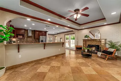 330 N Brighton Avenue, Dallas, TX 75208 - Photo 7