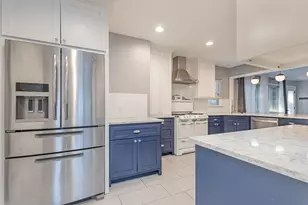 2403 W Colorado Blvd, Dallas, TX 75211 - Photo 11