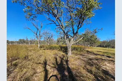 3030 E Landings N, Granbury, TX 76049 - Photo 13