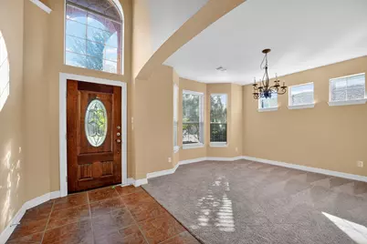 304 Bluefinch Drive, Little Elm, TX 75068 - Photo 5