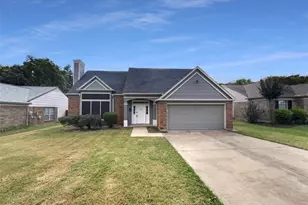 6840 N Park Dr, North Richland Hills, TX 76182 - Photo 1