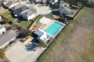 1941 Copper Mountain Dr, Fort Worth, TX 76247 - Photo 29