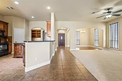 8129 Trinity Vista Trail, Fort Worth, TX 76053 - Photo 13