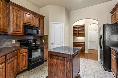 8129 Trinity Vista Trail, Fort Worth, TX 76053 - Photo 15