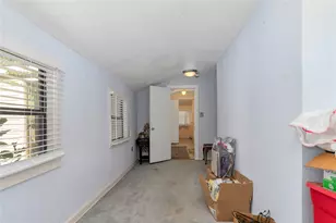 311 N Pendell Ave, Cleburne, TX 76033 - Photo 19