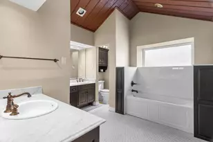 228 Canyon Valley Dr, Richardson, TX 75080 - Photo 11