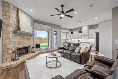 5525 Black Horse Court, Waco, TX 76708 - Photo 5