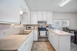 1115 E Pearl St, Stephenville, TX 76401 - Photo 9