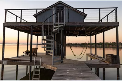 1538 Shoreline Drive, Mabank, TX 75143 - Photo 5