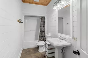 1671 Terry Ln, Sherman, TX 75092 - Photo 17