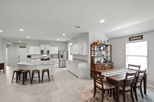 729 Emmons Crk St, Justin, TX 76247 - Photo 9