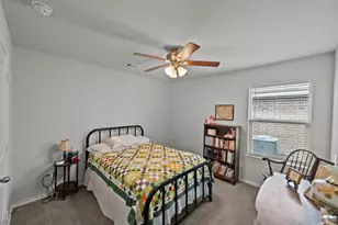 729 Emmons Crk St, Justin, TX 76247 - Photo 21