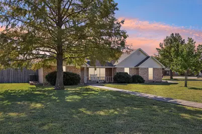 1377 Lone Star Boulevard, Talty, TX 75160 - Photo 31