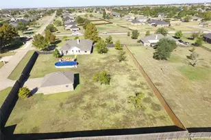 1377 Lone Star Blvd, Talty, TX 75160 - Photo 29