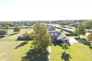 1377 Lone Star Blvd, Talty, TX 75160 - Photo 3