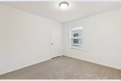 2724 Barton Springs Drive, Denton, TX 76208 - Photo 15