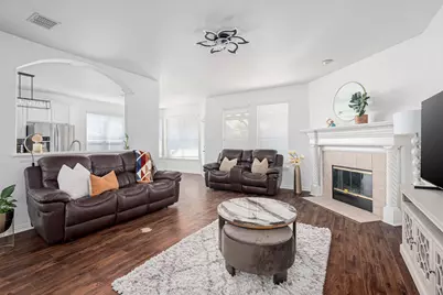 15135 Alstone Drive, Frisco, TX 75035 - Photo 11