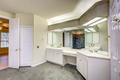 219 Canyon Lake Drive, Southlake, TX 76092 - Photo 25