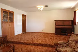 1621 W Main St, Munday, TX 76371 - Photo 13