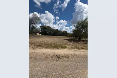 205 Gooden Street, Hillsboro, TX 76645 - Photo 3