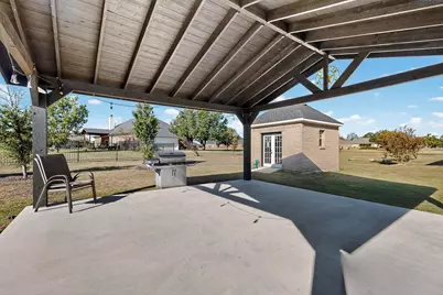 1271 Lone Star Boulevard, Talty, TX 75160 - Photo 37