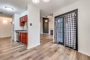 1207 Quail Valley Ln, Arlington, TX 76011 - Photo 5