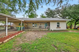 4231 Terri Lee Ln, Granbury, TX 76048 - Photo 3