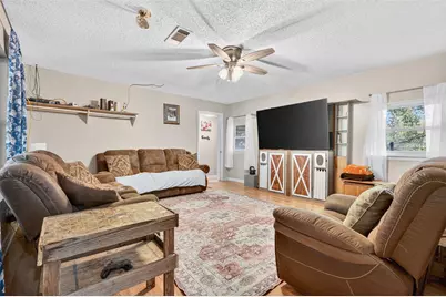 4231 Terri Lee Lane, Granbury, TX 76048 - Photo 3