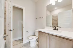 7476 W Line Rd, Collinsville, TX 76233 - Photo 13