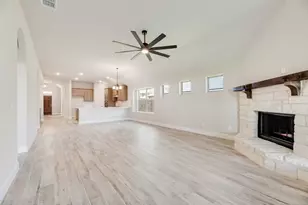 7476 W Line Rd, Collinsville, TX 76233 - Photo 9