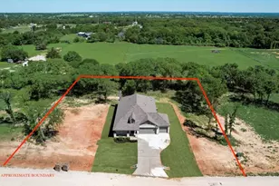 128 Loveta Ln, Boyd, TX 76023 - Photo 13