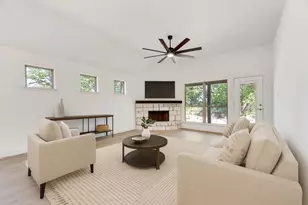 128 Loveta Ln, Boyd, TX 76023 - Photo 5