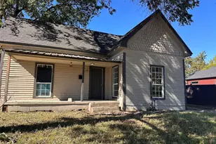 115 1st St, Terrell, TX 75160 - Photo 3