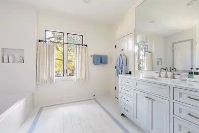 7130 Brookcove Lane, Dallas, TX 75214 - Photo 29