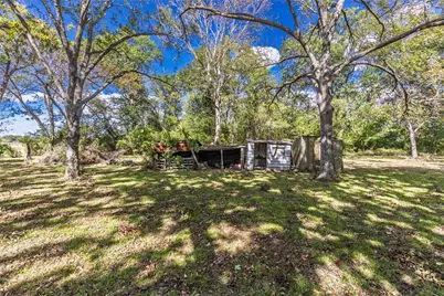 698 County Road 3101, Greenville, TX 75402 - Photo 31