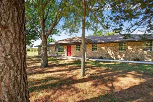 5023 W Line Rd, Whitesboro, TX 76273 - Photo 15