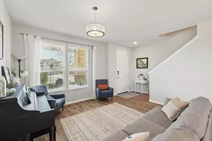 10213 Fox Grove Ct, Fort Worth, TX 76131 - Photo 11