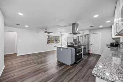 803 Clebud Drive, Euless, TX 76040 - Photo 9