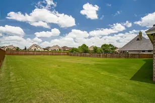 2020 Vanderbilt Dr, Weatherford, TX 76088 - Photo 35