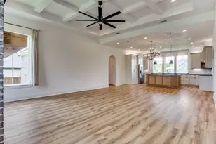 2020 Vanderbilt Dr, Weatherford, TX 76088 - Photo 11