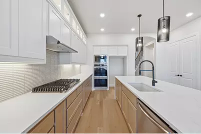 16561 Japanese Maple Drive, Fort Worth, TX 76247 - Photo 5