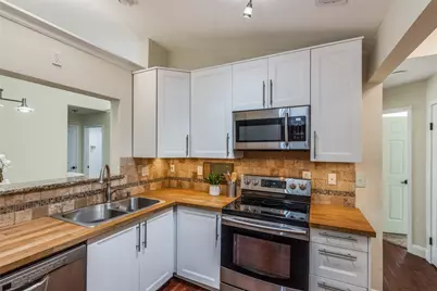 4243 Phoenix Drive, Carrollton, TX 75010 - Photo 9